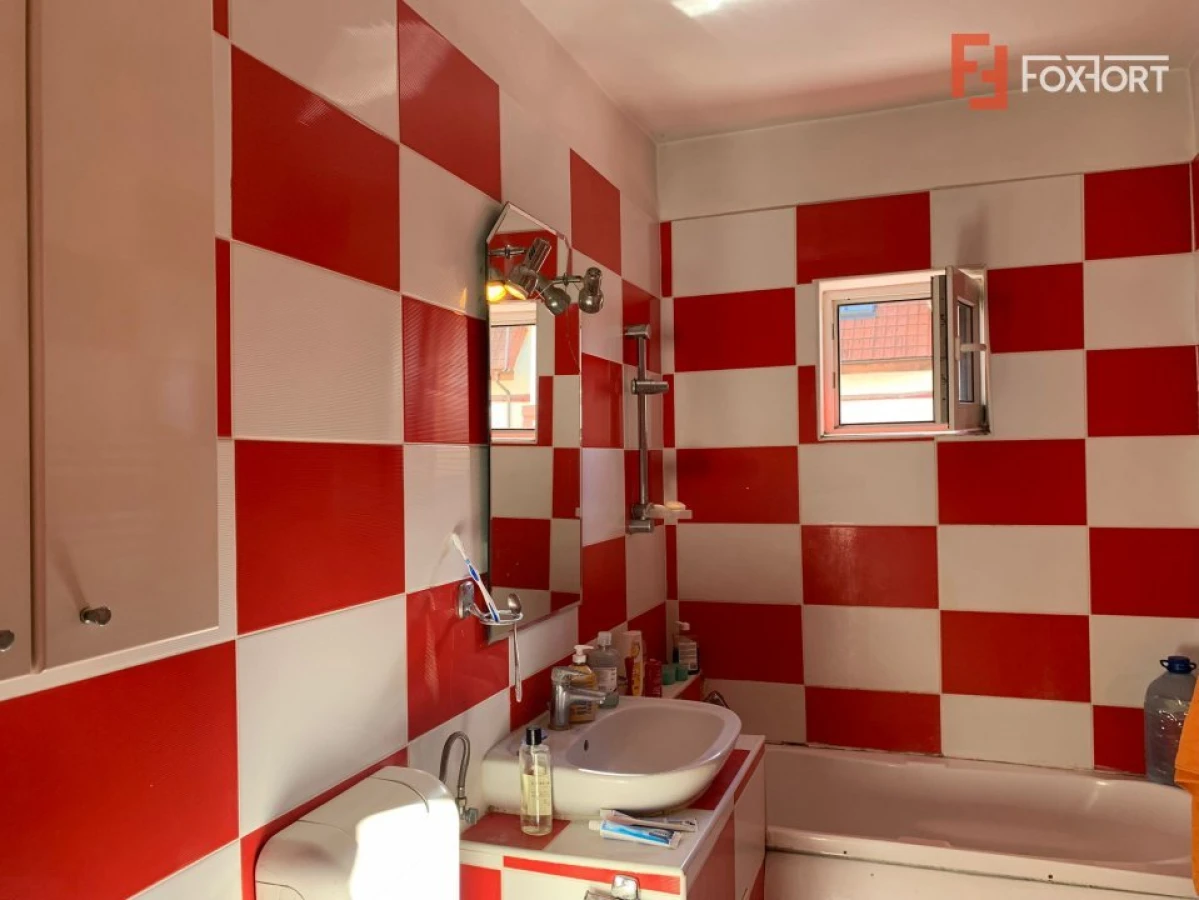 Apartament cu 3 camere si 2 bai, 67 mp utili, zona Aradului - 7