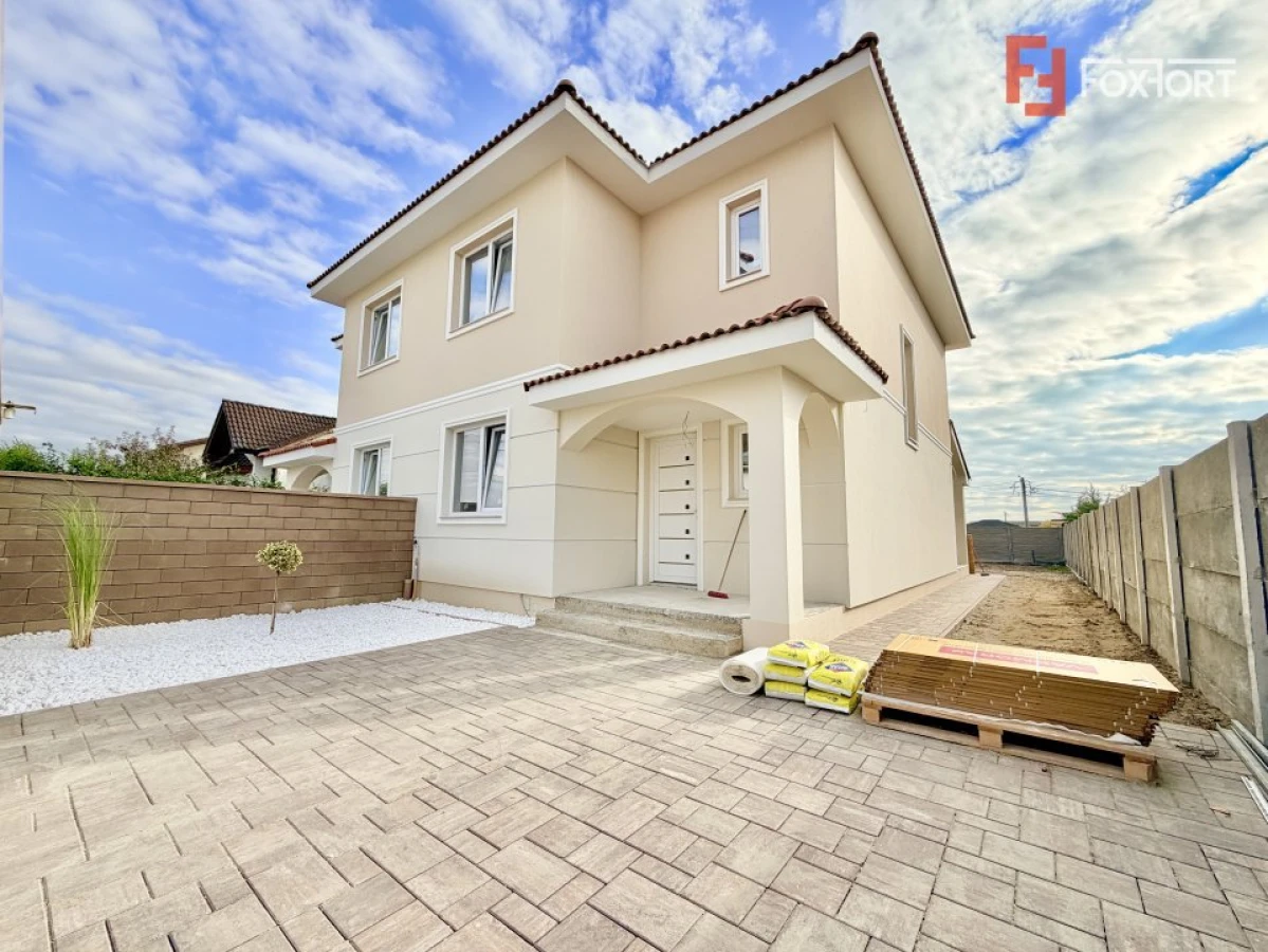 Duplex cu 4 camere - Strada Asfaltata - Mosnita - Noul Lidl - 1