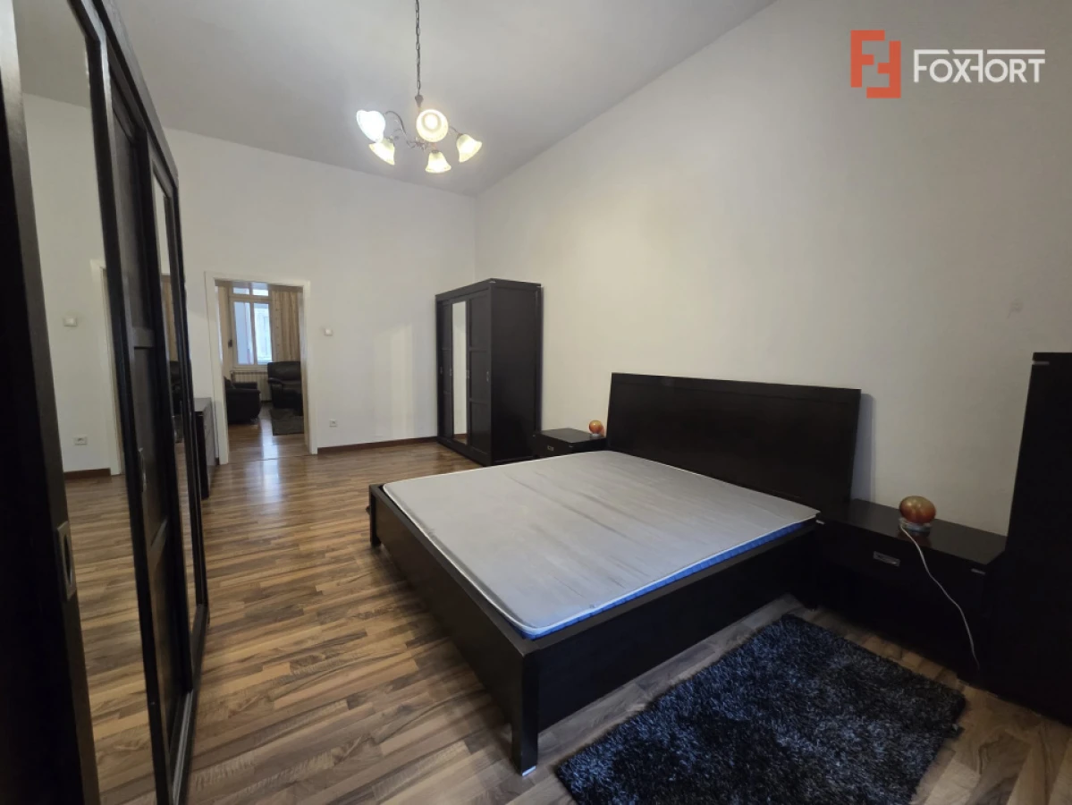 Apartament cu 2 camere semidecomandat, et 1, zona Centrala - 3