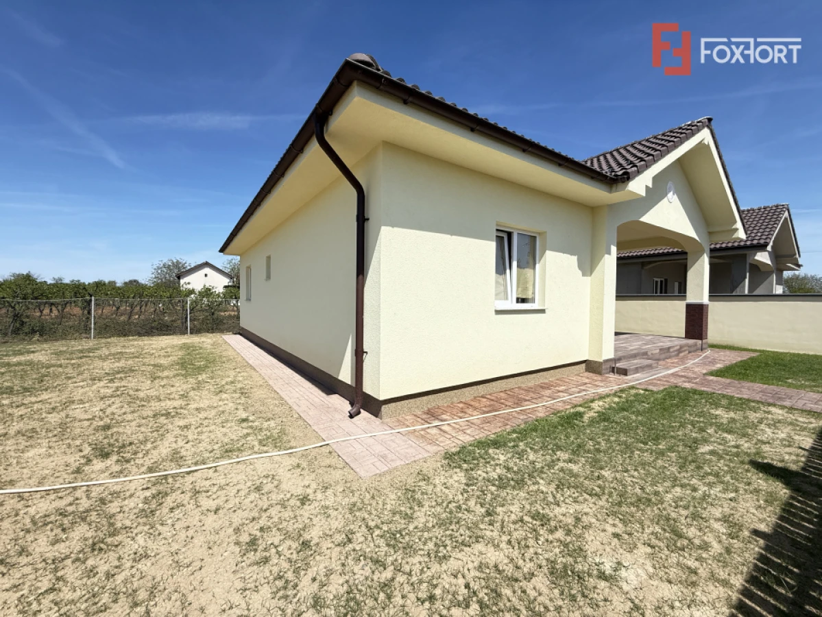 COMISION 0% Duplex cu 3 camere de vanzare in Beregsau Mare - 9