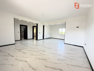 COMISION 0% Duplex cu 3 camere de vanzare in Beregsau Mare