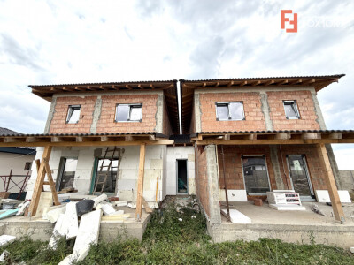 Duplex cu 4 camere Parter + Etaj, zona Sanandrei