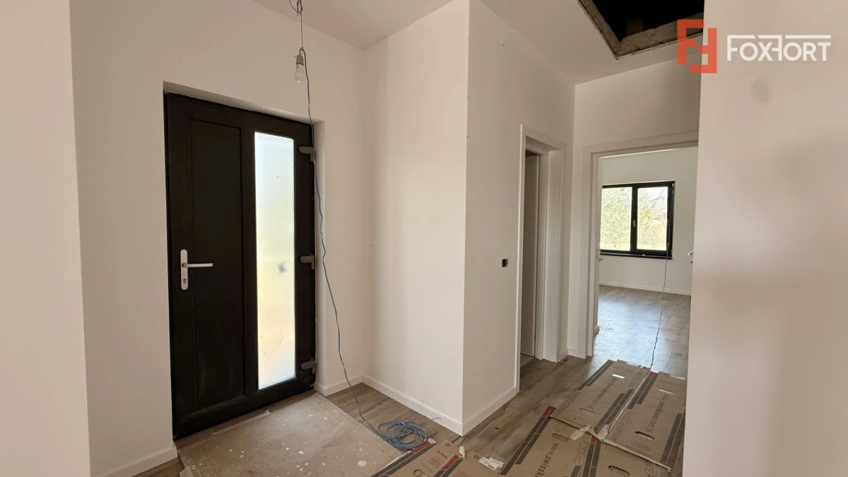 Duplex cu 3 camere si 2 bai pe parter, zona Albina - 8