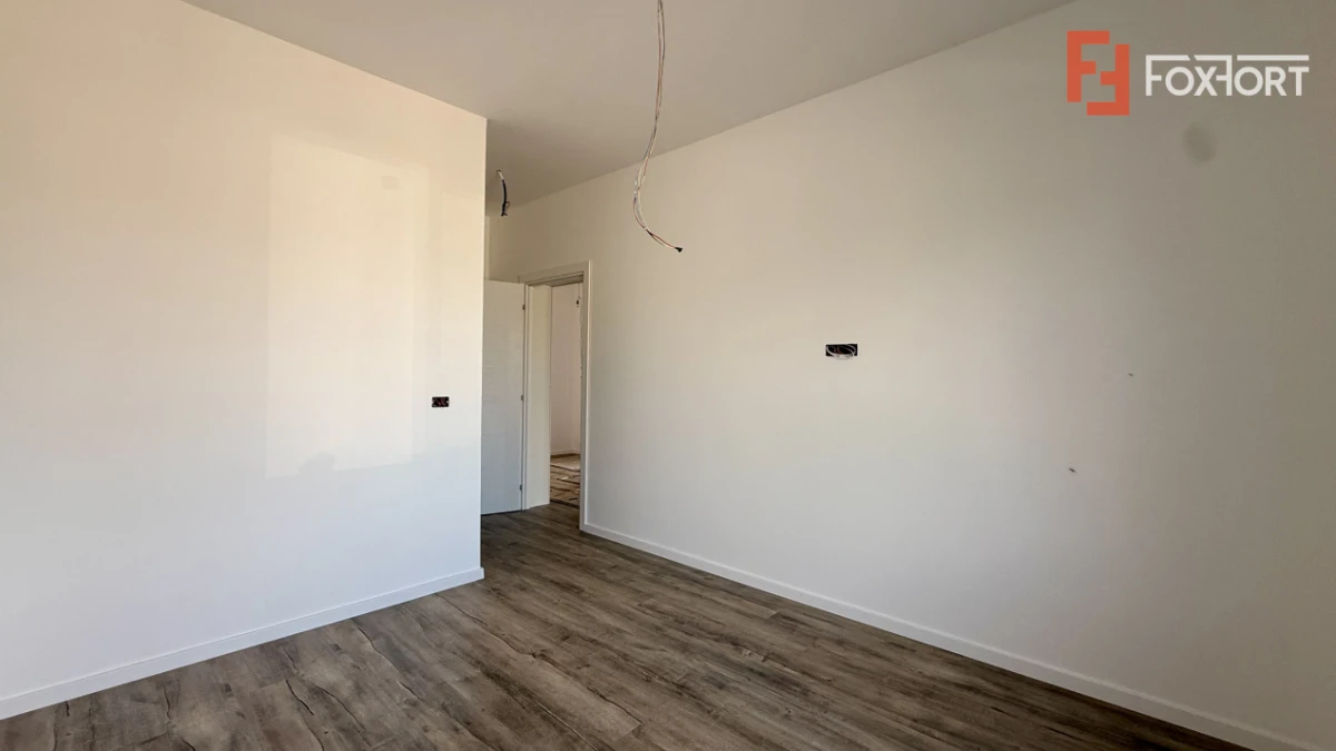 Duplex cu 3 camere si 2 bai pe parter, zona Albina - 5