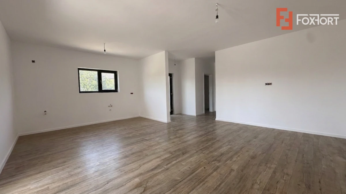 Duplex cu 3 camere si 2 bai pe parter, zona Albina - 3