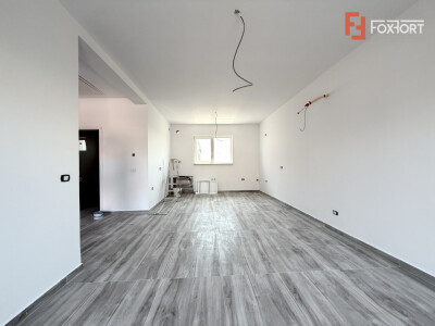 Casa individuala cu 3 camere - predare la cheie, in Sanandrei