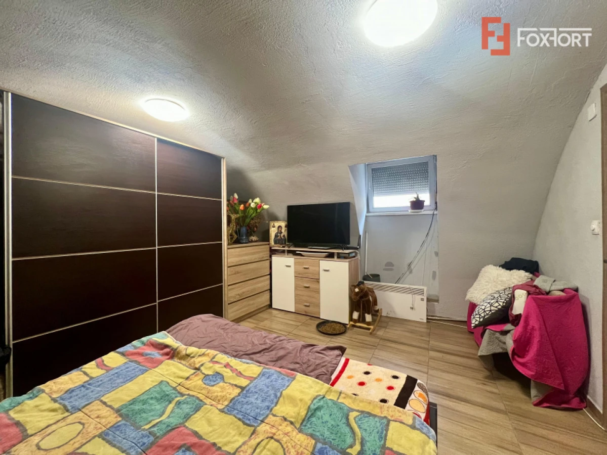 Apartament 2 camere la curte comuna de vanzare, zona Traian - 2