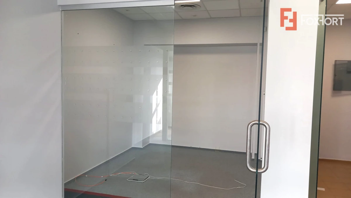 Spatiu comercial de inchiriat, pentru birouri sau alte activitati - 6