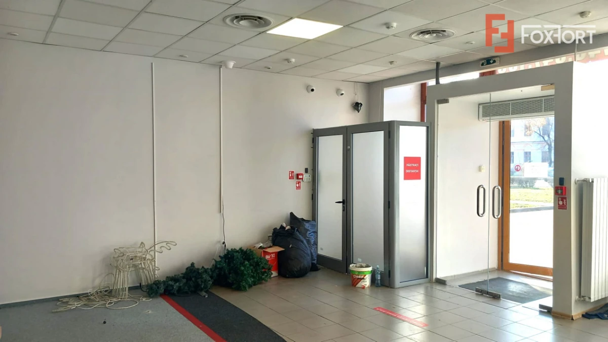 Spatiu comercial de inchiriat, pentru birouri sau alte activitati - 1