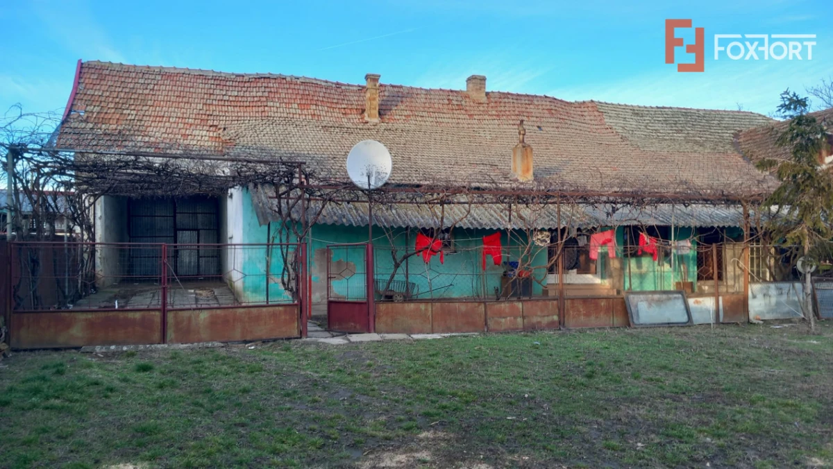 Casa individuala + hala de vanzare in Grabat - 6