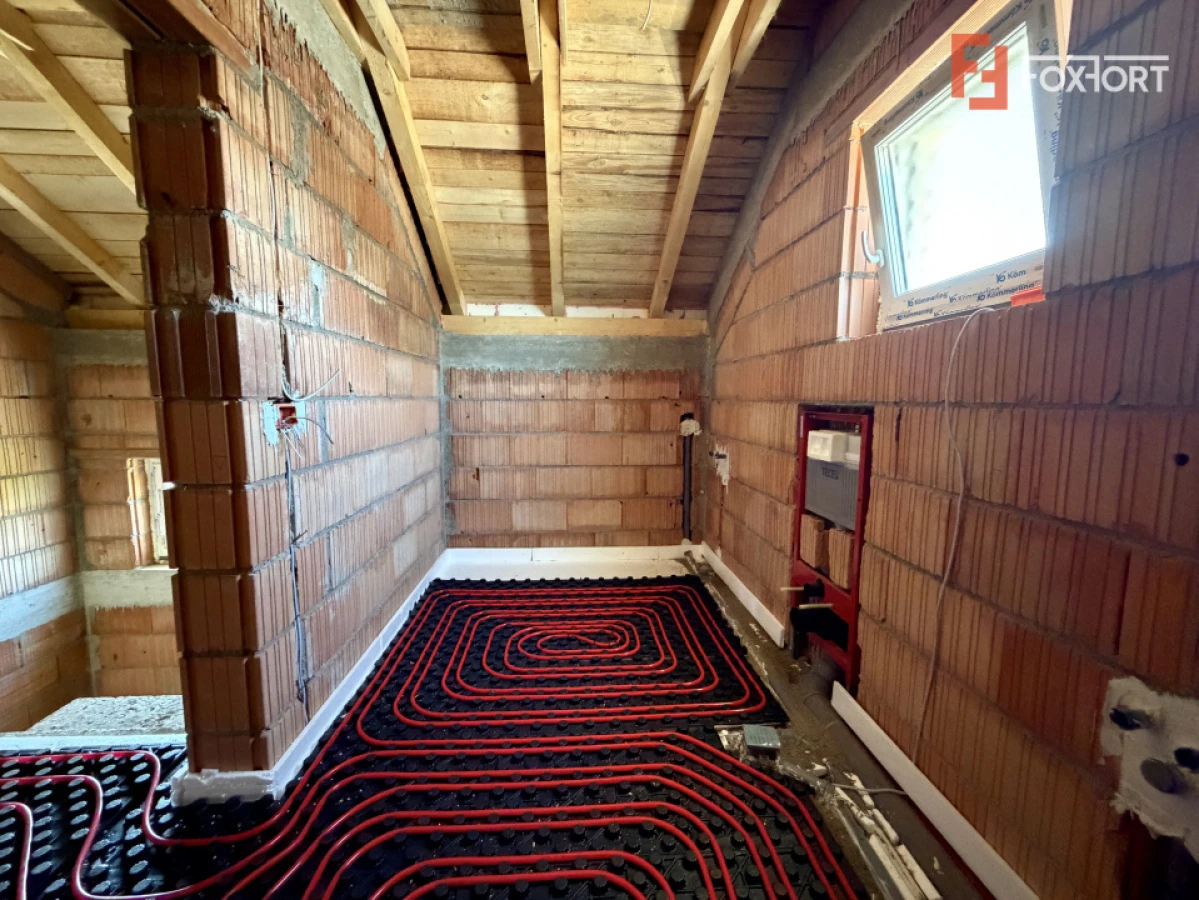 Casa individuala 4 camere, cu toate utilitatile, la cheie - Sanandrei - 8