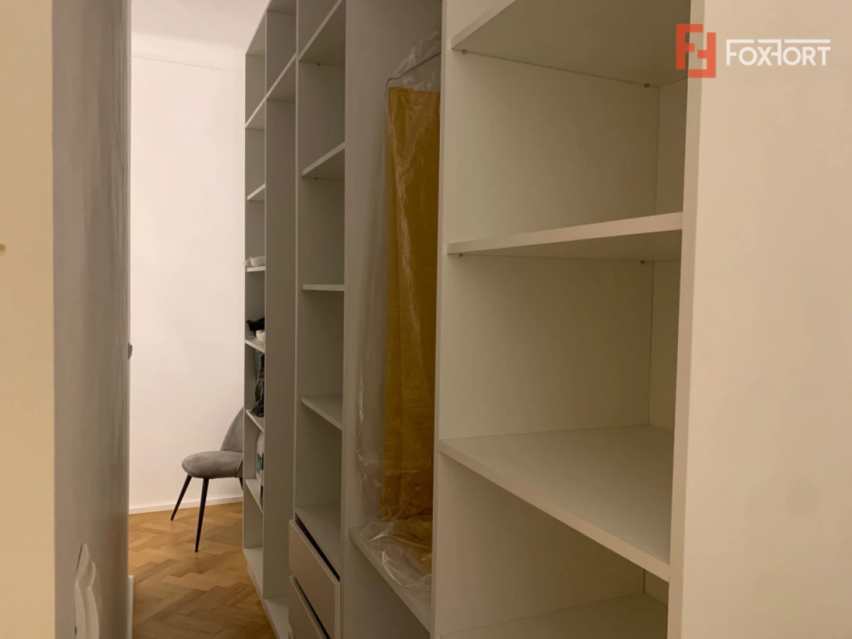 Apartament cu 3 camere, parter inalt - Central - 8