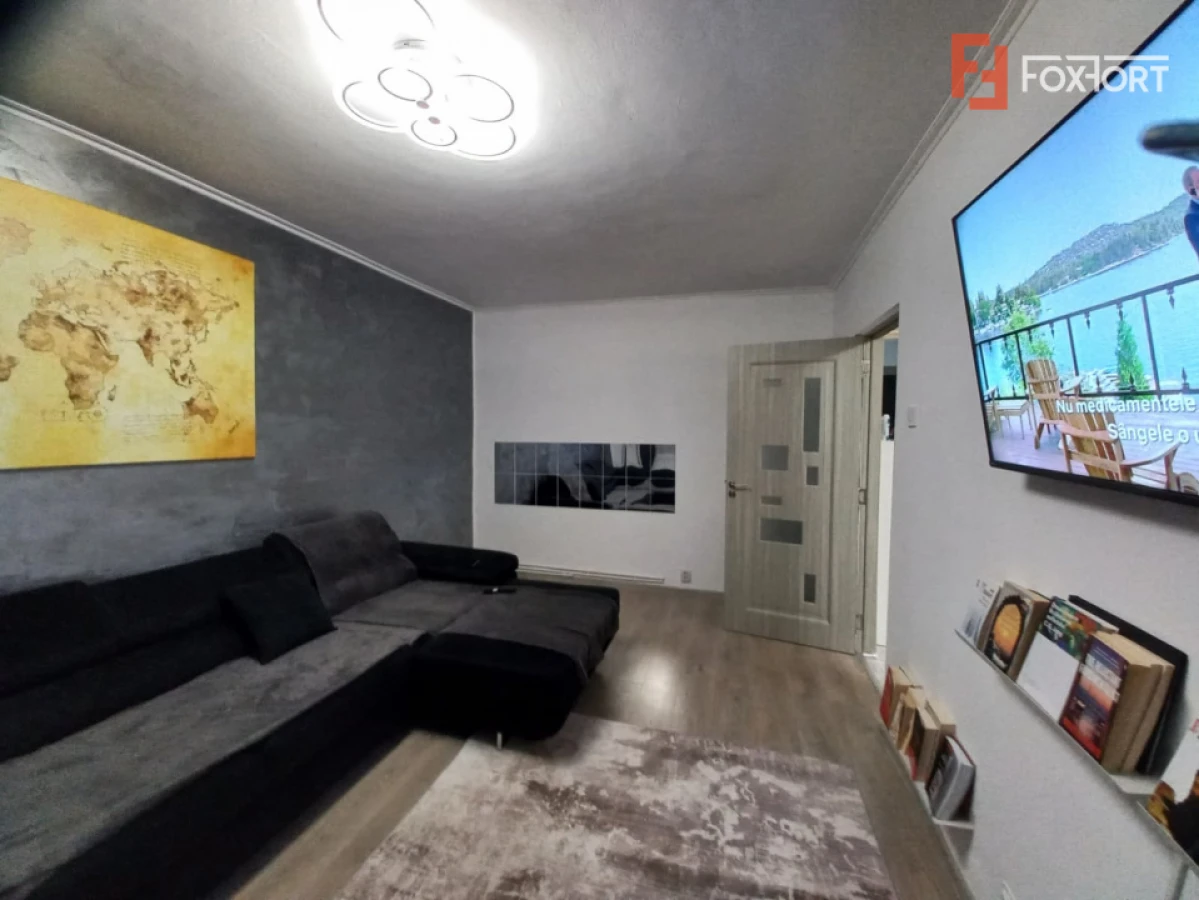 Apartament cu 3 camere, recent renovat – zona Bega Shopping Center - 1