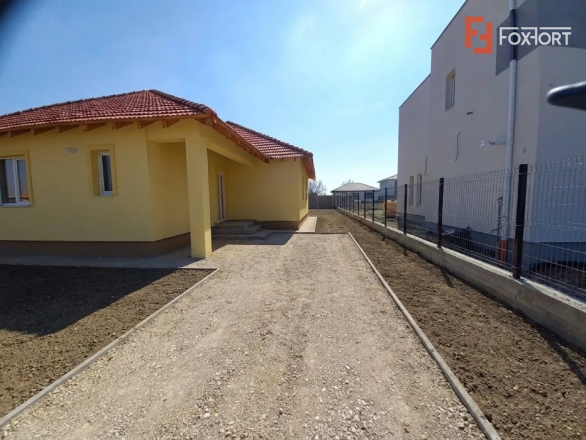 Casa individuala noua – Ghiroda – spatiu generos si confort modern - 3