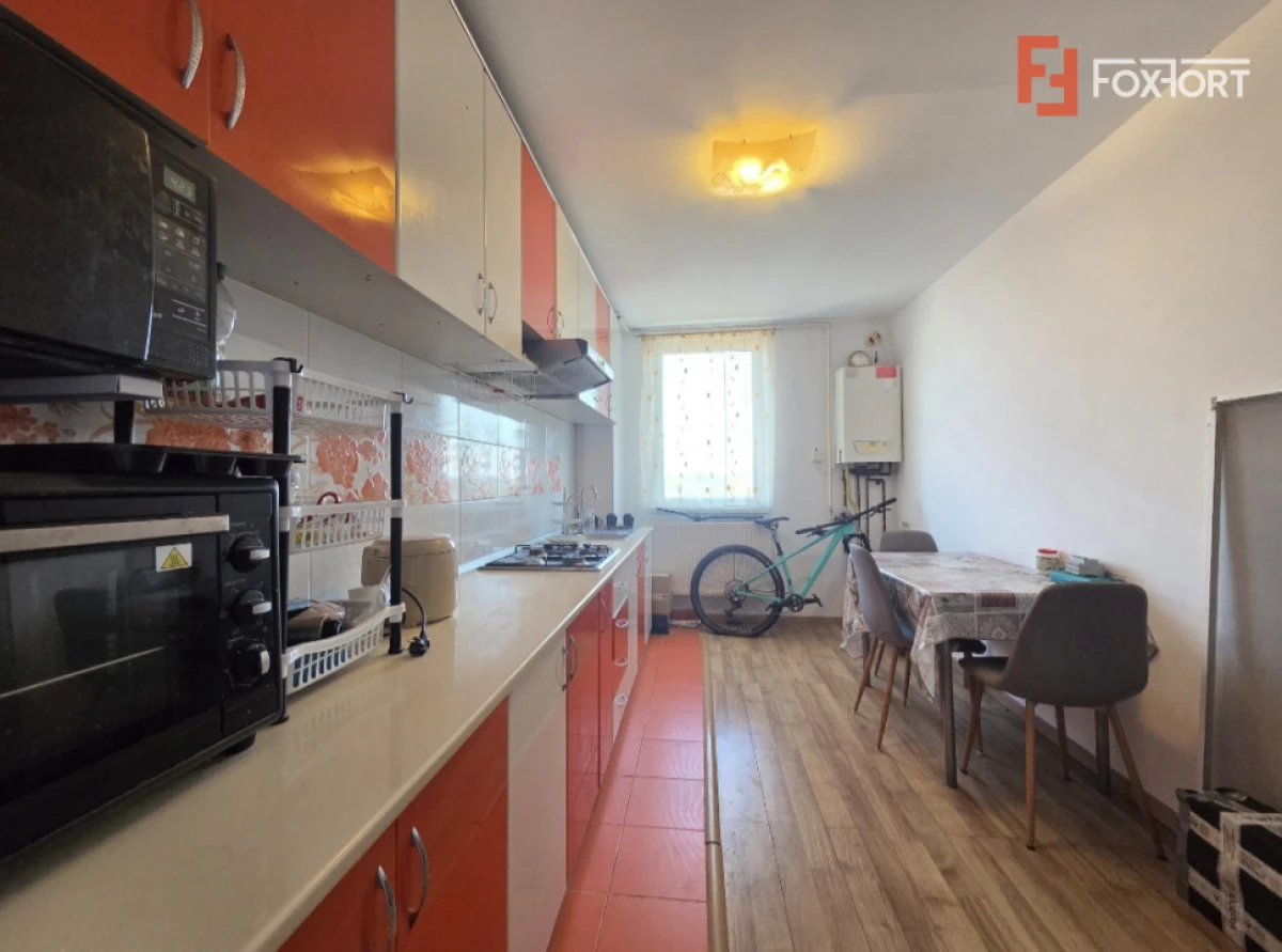 Apartament spatios 2 camere vanzare, 63 mp utili, Bloc 2010, Etaj 2, Comision 0% - 8