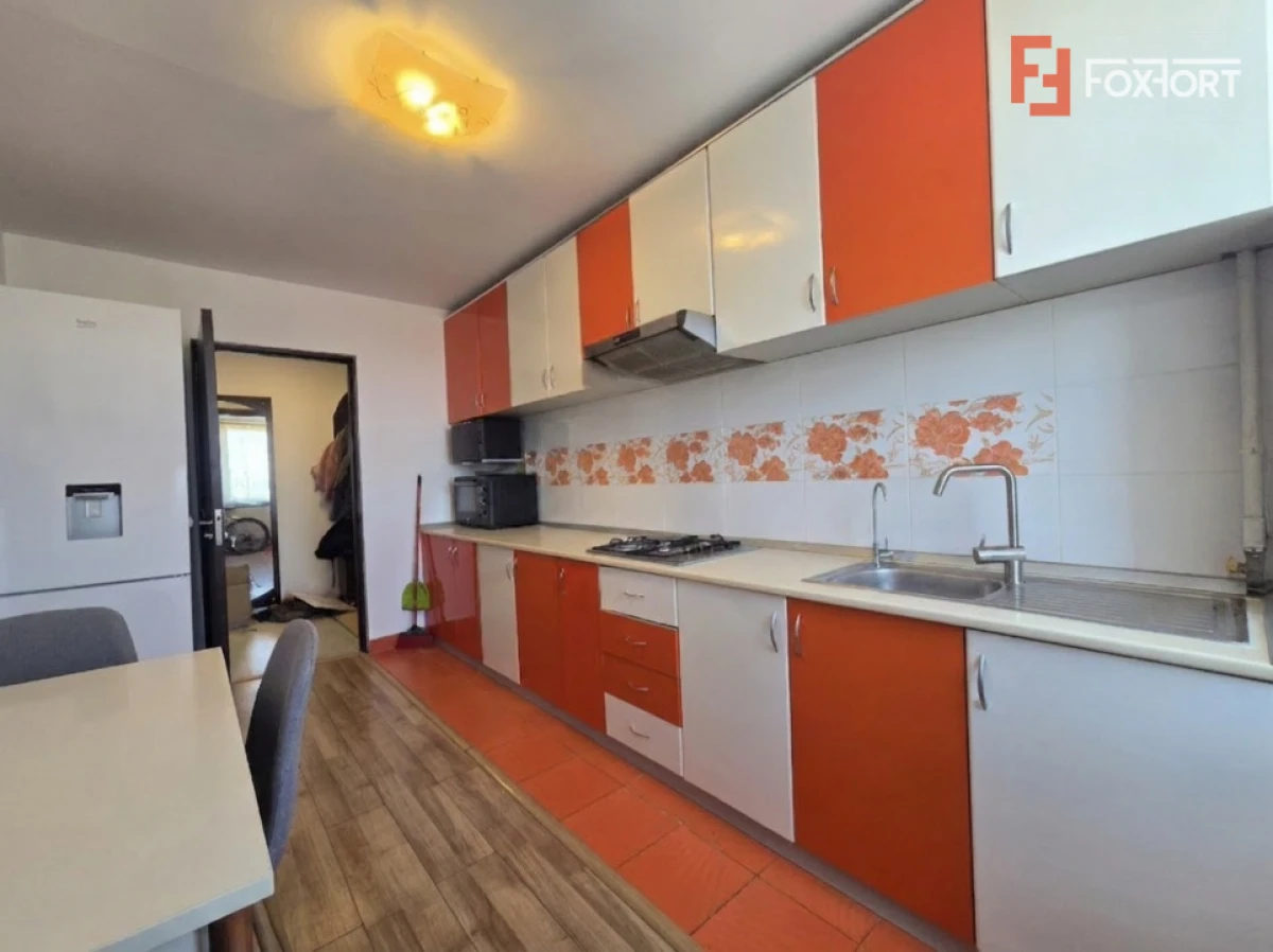 Apartament spatios 2 camere vanzare, 63 mp utili, Bloc 2010, Etaj 2, Comision 0% - 7