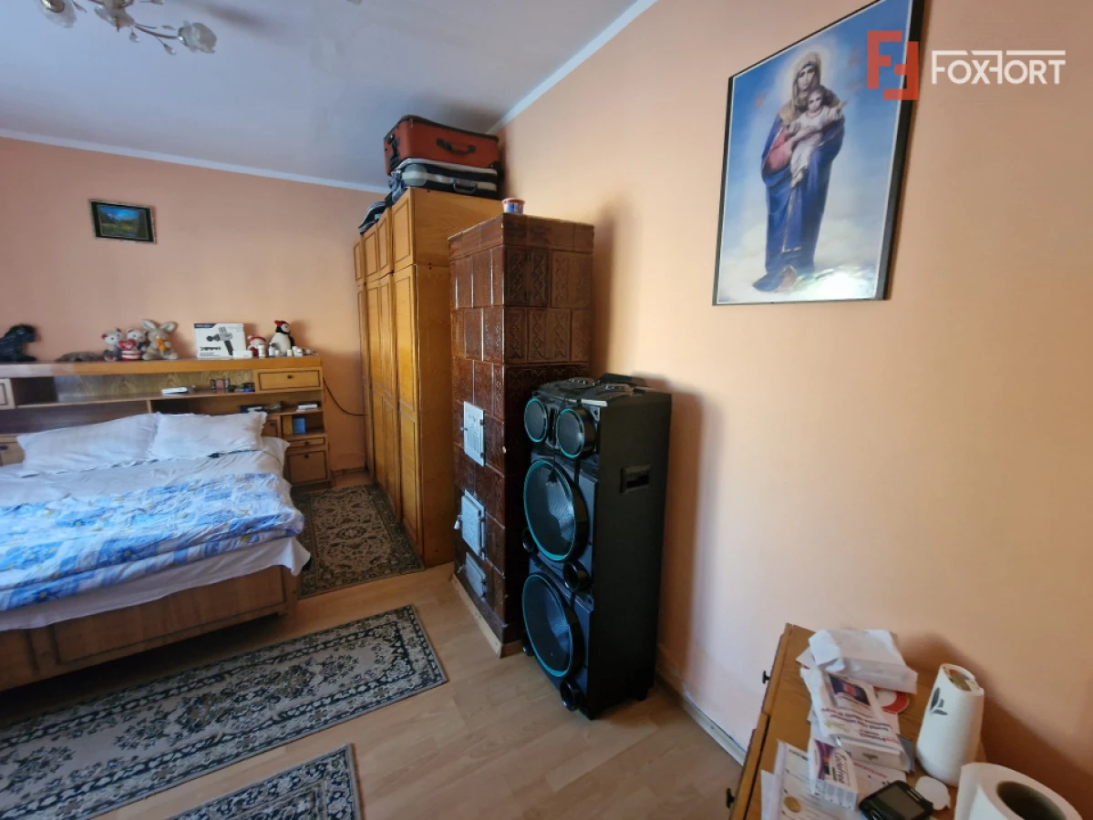 Casa individuala de vanzare cu 4 camere si teren de 800 mp - Recas - 7