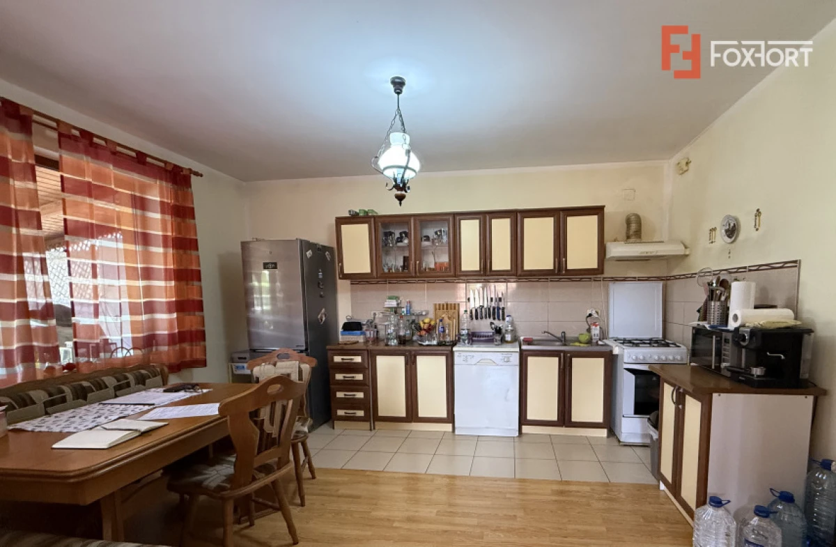 Casa individuala cu 5 camere in Sanandrei, cu livada proprie - 3