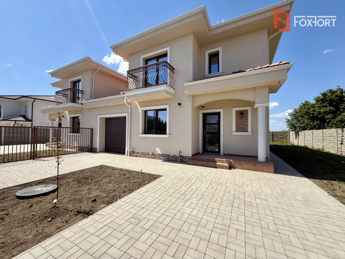 Duplex superb cu 4 camere si teren de 392 mp in Dumbravita - 1