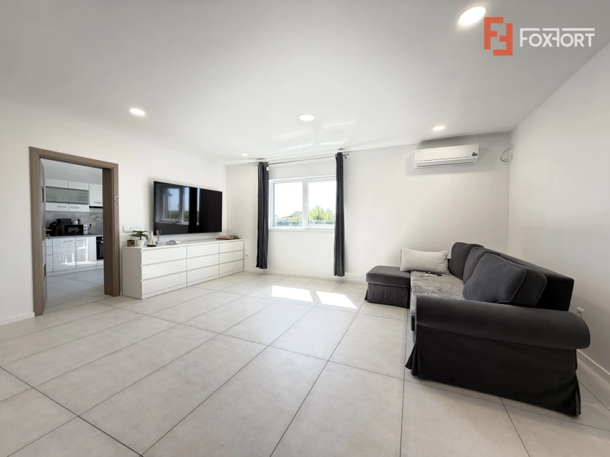 COMISION 0% Casa smart & independenta energetic de vanzare in Sacalaz - 1