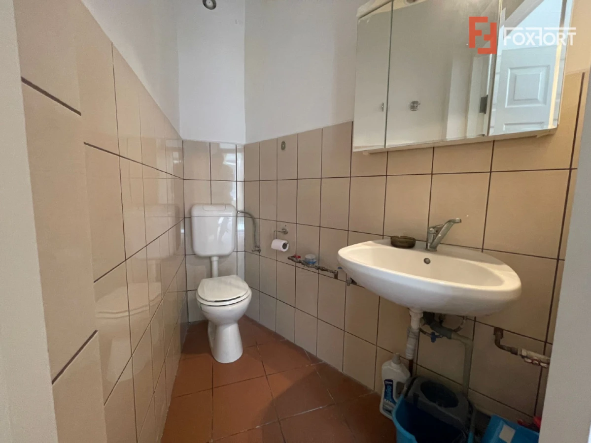 Birou de inchiriat ultracentral Arad – gata pentru activitate - 8