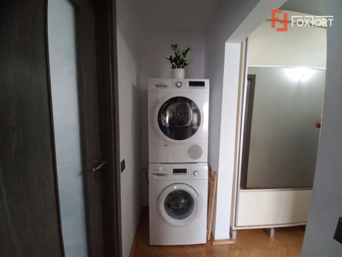 Apartament cu 3 camere de vanzare in zona Lipovei - 9