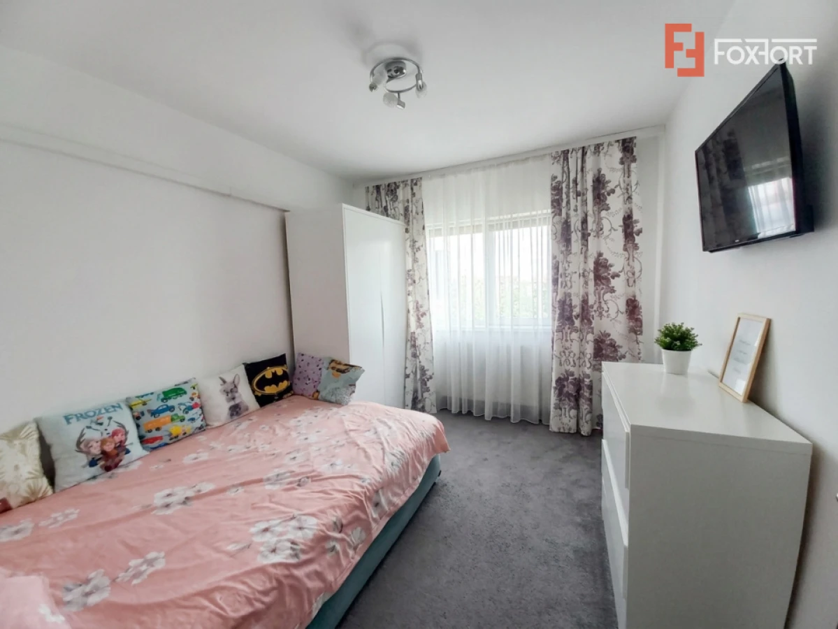 Apartament cu 3 camere de vanzare in zona Lipovei - 4