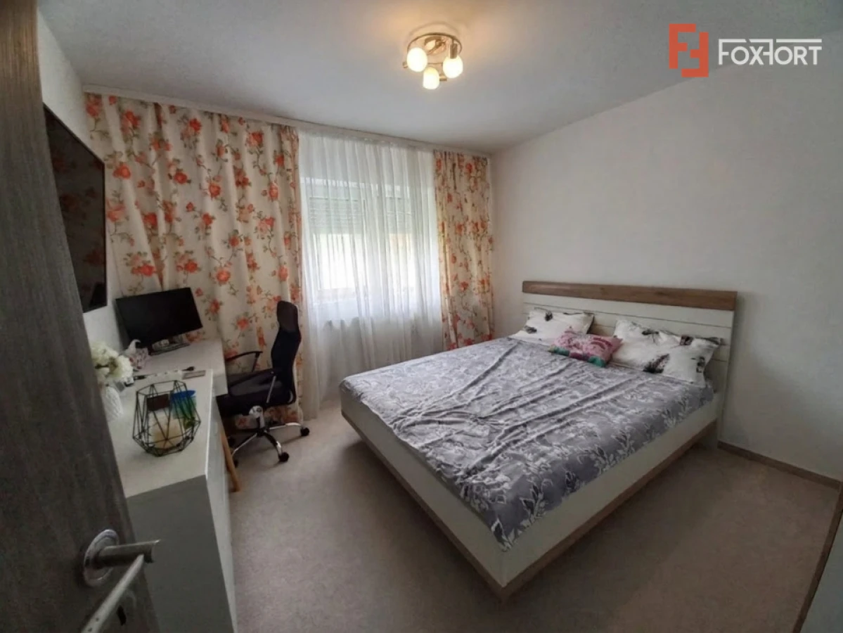 Apartament cu 3 camere de vanzare in zona Lipovei - 3