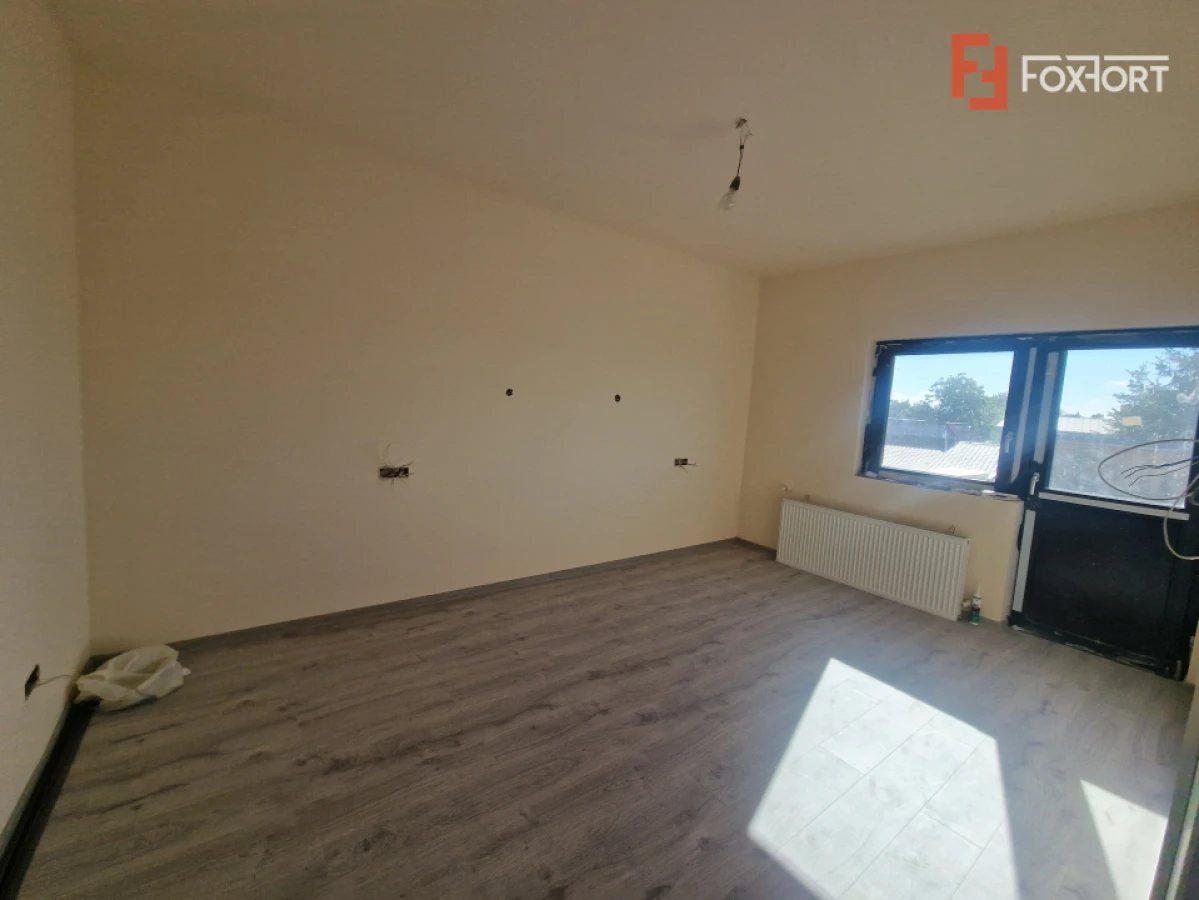 Duplex de vanzare cu 4 camere, Mosnita Noua - 2