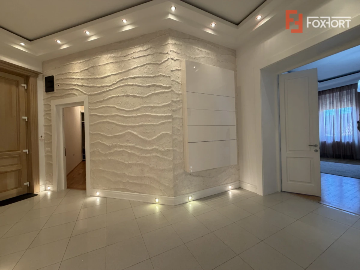 Apartament inedit 3 camere, semicentral complet mobilat - 9