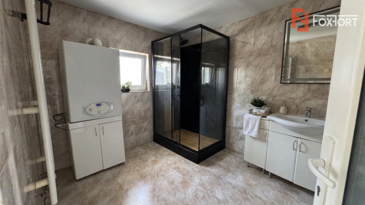 Casa spatioasa cu 7 camere si curte proprie, zona Dambovita - 7