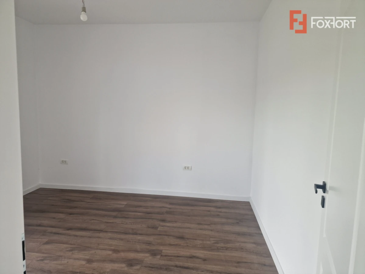 Duplex de vanzare cu 3 camere - zona Mosnita Noua - 8