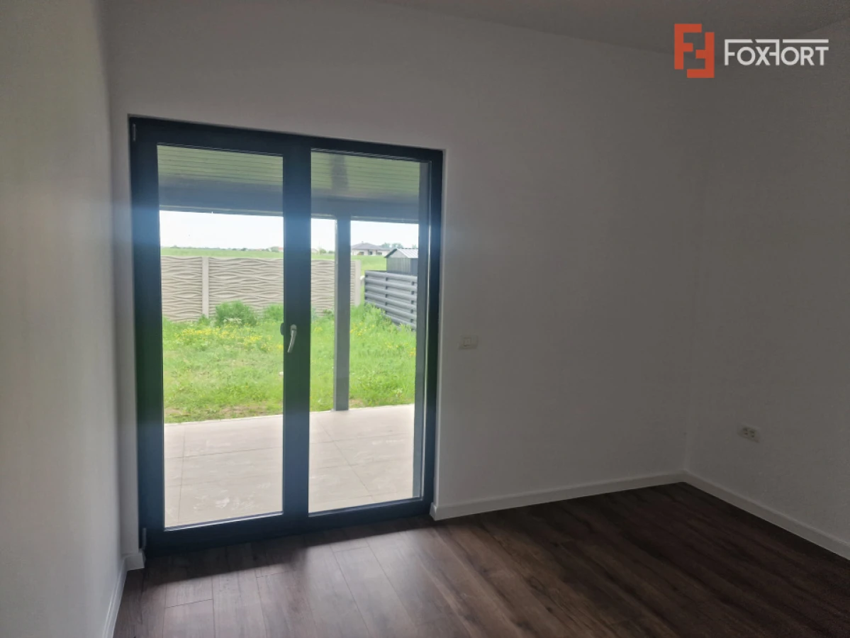 Duplex de vanzare cu 3 camere - zona Mosnita Noua - 5