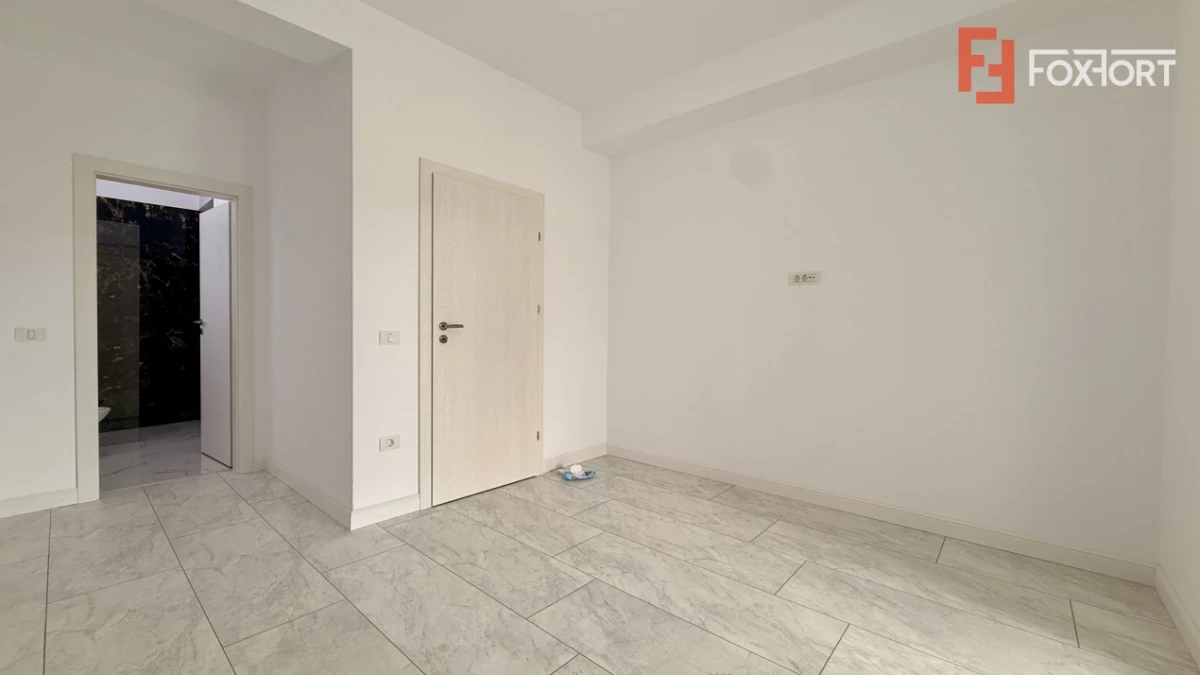 Duplex de vanzare, 3 camere + teren 330 mp, Mosnita Noua - 8