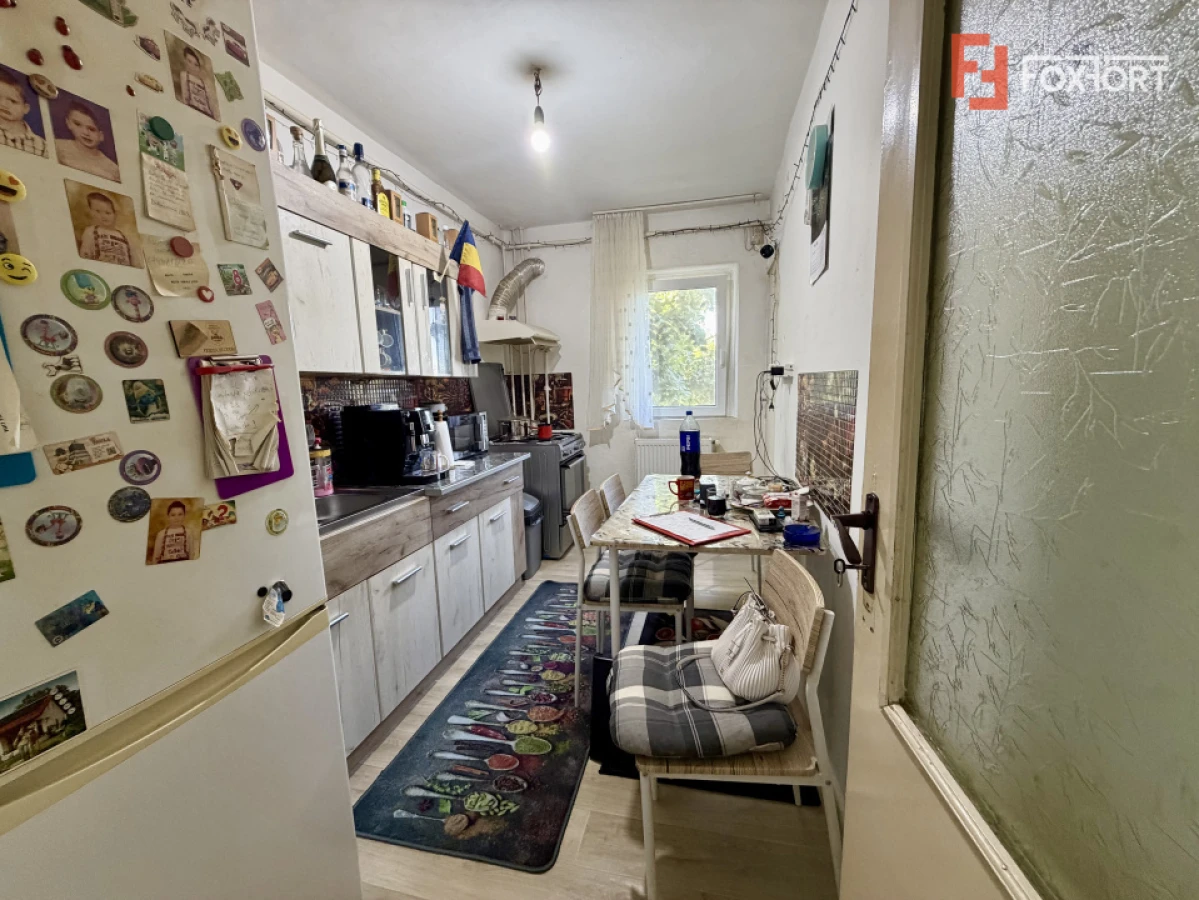 Apartament cu 2 camere, etaj 3 - zona Lipovei - 2
