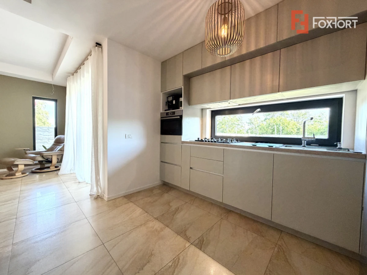 Duplex mobilat complet, 4 camere, teren 430 mp in Sanandrei - 5