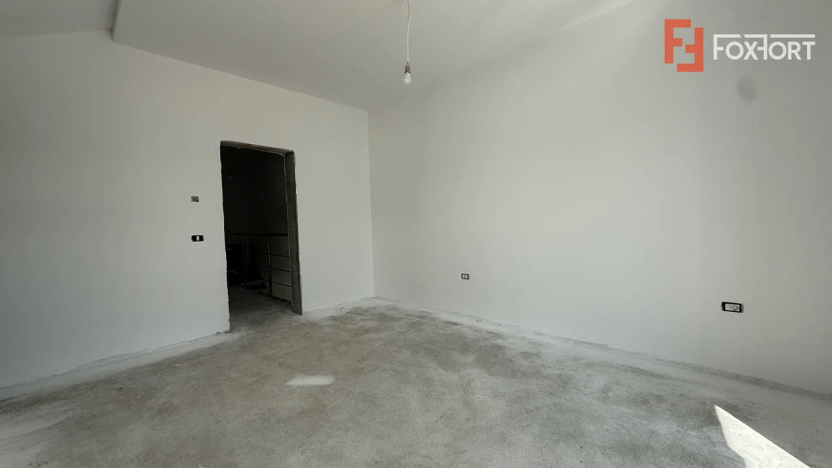 Duplex de vanzare 4 camere, langa Mega Image - Mosnita Noua - 6