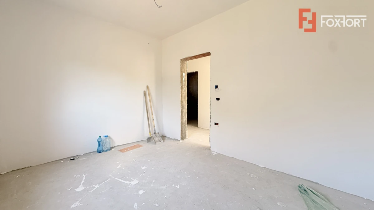 Duplex de vanzare pe parter, 3 camere - Mosnita Veche - Centru - 8