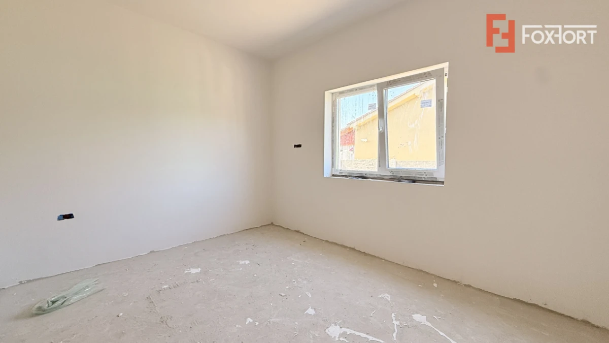 Duplex de vanzare pe parter, 3 camere - Mosnita Veche - Centru - 7