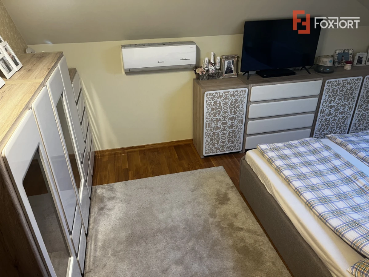 Casa individuala cu 4 camere de vanzare in zona Girocului - 6