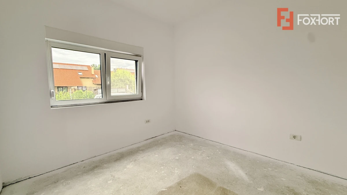 Duplex despartit, de vanzare 4 camere - curent trifazic - Mosnita Veche - 5