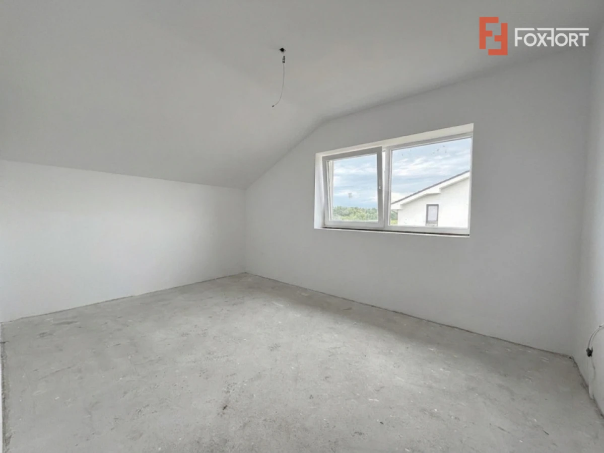 Duplex la cheie cu 3 camere, toate utilitatile - in Mosnita Veche - 9
