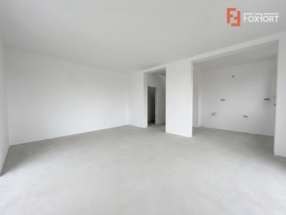 Duplex la cheie cu 3 camere, toate utilitatile - in Mosnita Veche - 4