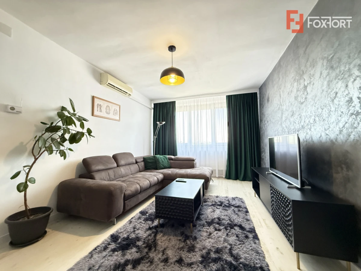 Apartament cu 3 camere, de vanzare in zona Circumvalatiunii - 1