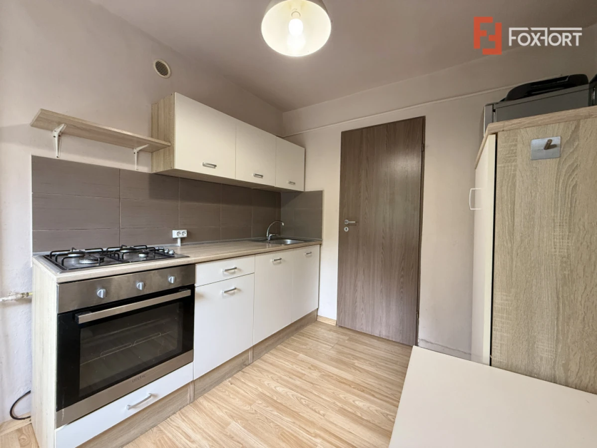 Apartament cu 2 camere, 57 mp de vanzare in zona Bucovina - 2
