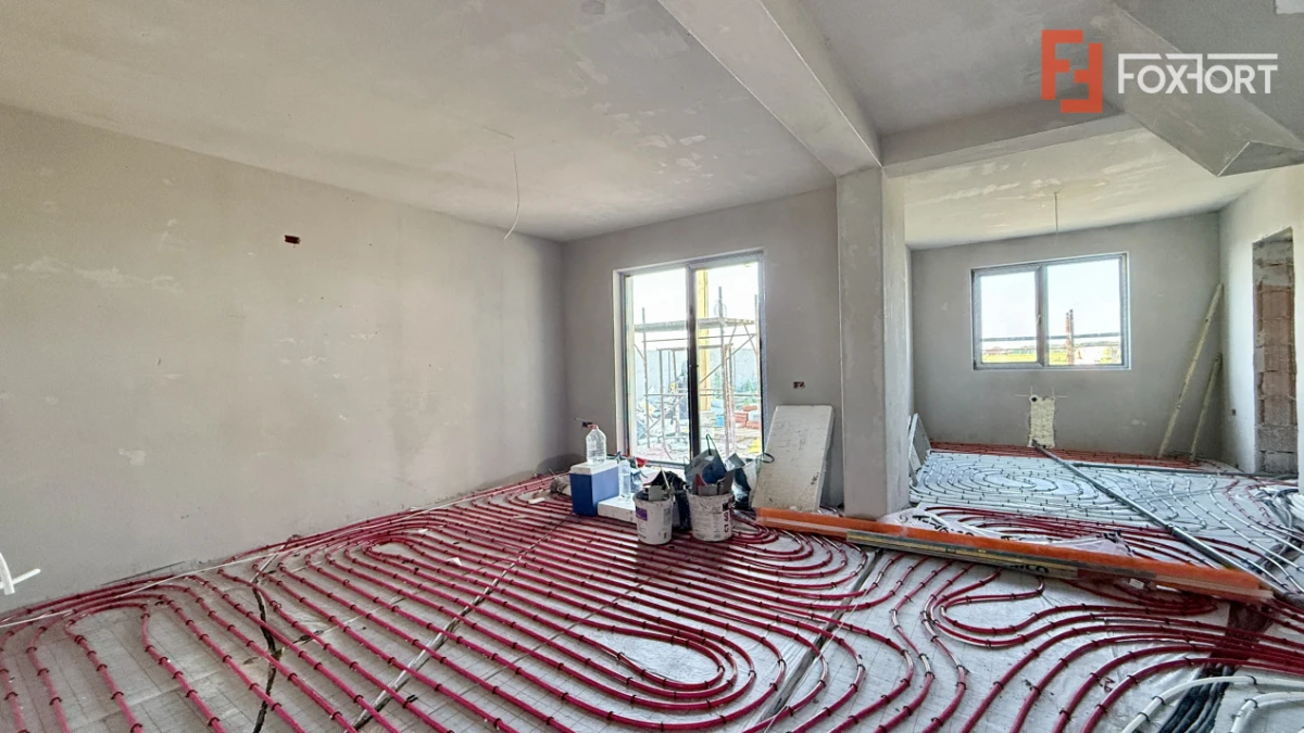 Duplex de vanzare, 4 camere despartit prin camera tehnica - Mosnita - 7