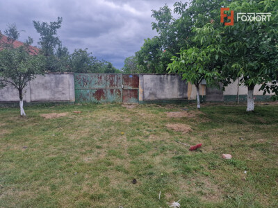 Teren intravilan de 1438 mp de vanzare, in Recas