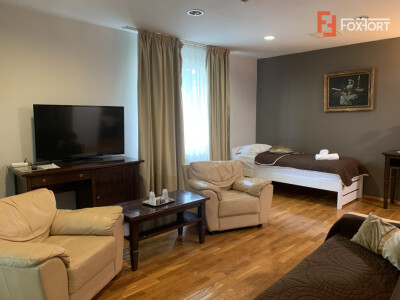 Hotel/Pensiune 30 Camere | Teren 2.500 mp | Take Ionescu