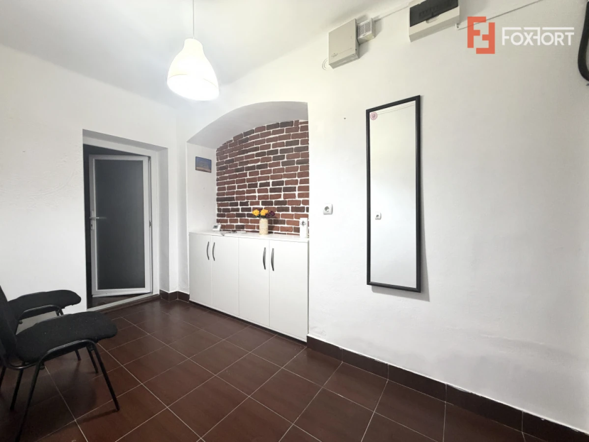Apartament cu 2 camere + 47 mp teren in proprietate in Centrul Timisoarei - 3