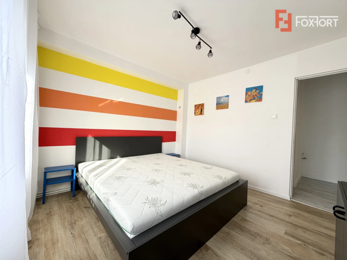Apartament cu 3 camere + dressing, 79 mp, in zona Aradului - Piata Verde - 9